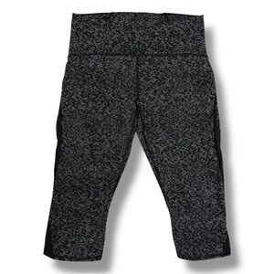 Lululemon Women’s Train Times Crop 17” White Black Size 10